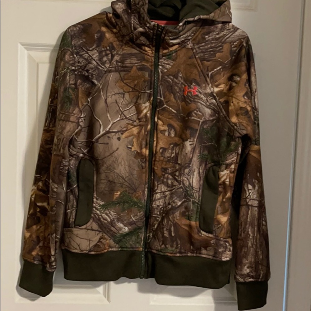 Women’s  Small UA Cold Gear Camo Zip Up